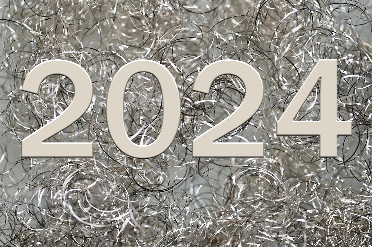 New year's day, 2024, beginning of the year — Emerging Trends in Digital Spin and E-Sports Equipment Innovation