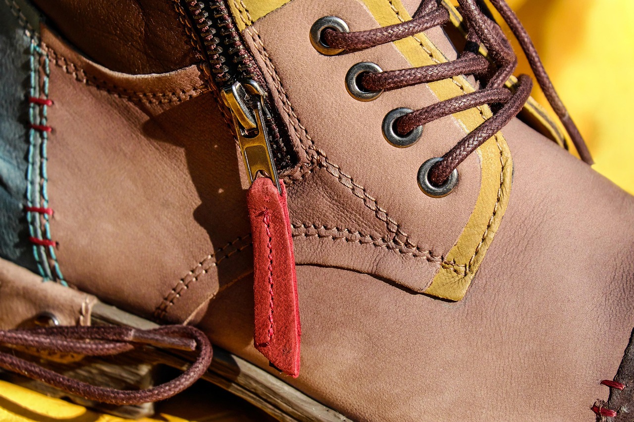 Shoe, leather shoe, zipper — Geniet van enorme jackpots bij CasinoLab en win groot