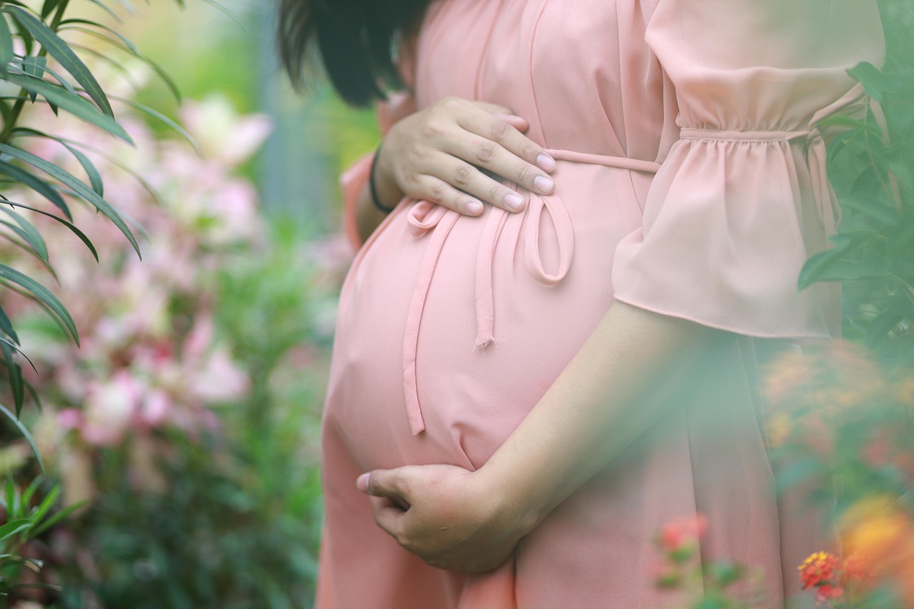 Pregnant, woman, belly — Innovative Lösungen für nachhaltiges Bauen: Der Blick nach vorn